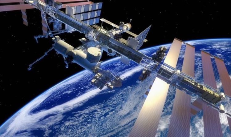 Прямая трансляция НАСА: астронавты вернутся с МКС сегодня