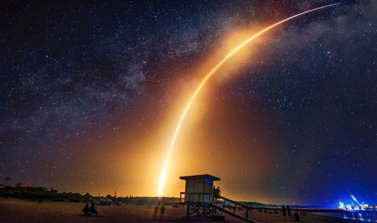 Прямая трансляция SpaceX: в космос будут доставлены еще 60 спутников Starlink