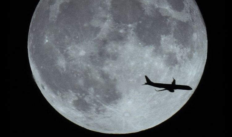 Сегодня вечером Полнолуние: Почему Луна такая большая и яркая?  |  Наука |  Новости
