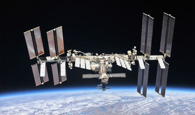 На космической станции должны появиться новые солнечные батареи, поскольку НАСА обнаруживает признаки «деградации»