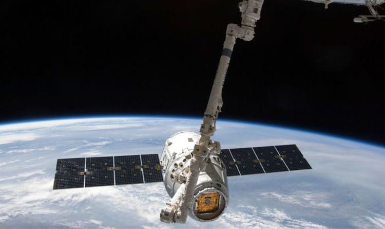 SpaceX Dragon вернет научные эксперименты НАСА с МКС на Землю