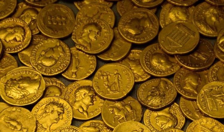 В римских руинах обнаружены старинные монеты, оставленные бегущим солдатом