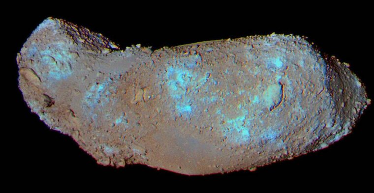 На астероидах обнаружена вода и органические вещества: эксперты озадачены