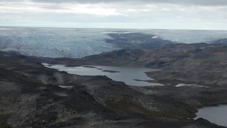 В Гренландии нашли следы древнего магматического океана