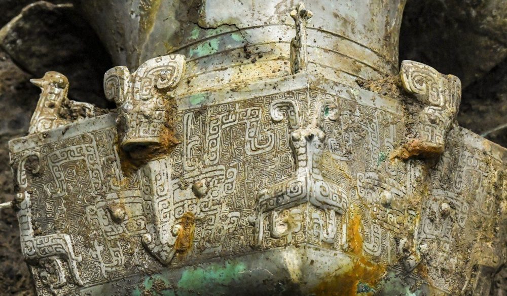 3000-летние китайские руины Саньсиндуй обнаруживают потрясающие древние артефакты