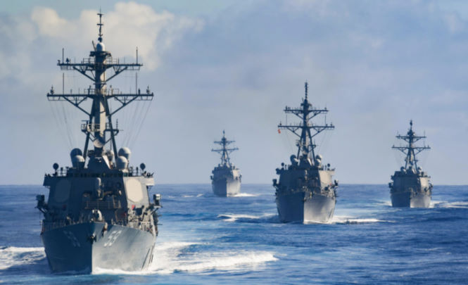 НЛО парили над эсминцами ВМС США, сообщает Национальная безопасность.