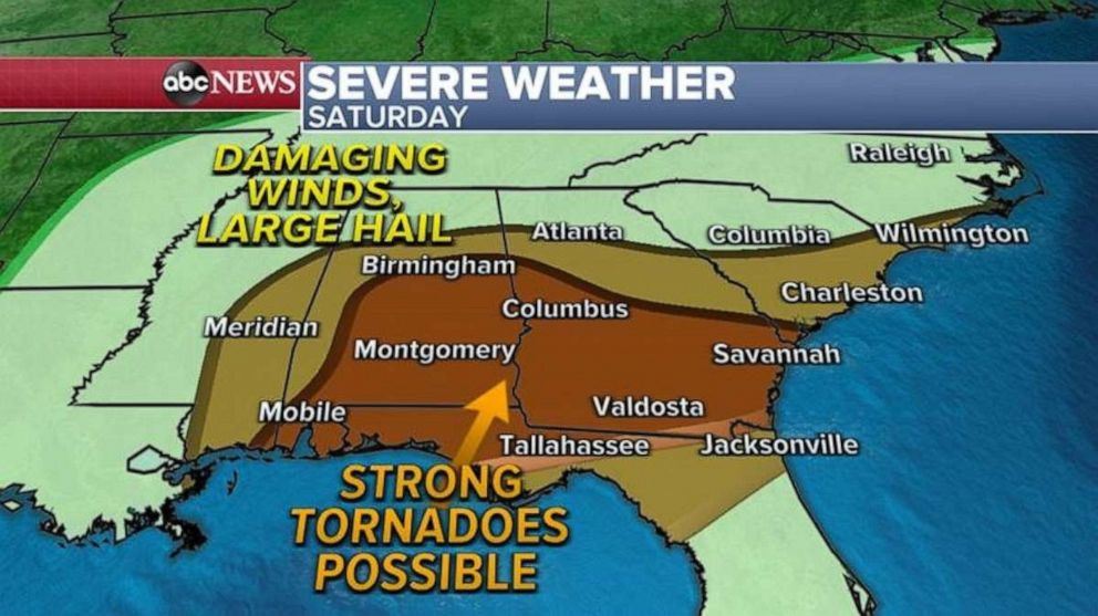 ФОТО: Сильные торнадо возможны на юге Алабамы и в Южной Джорджии. 