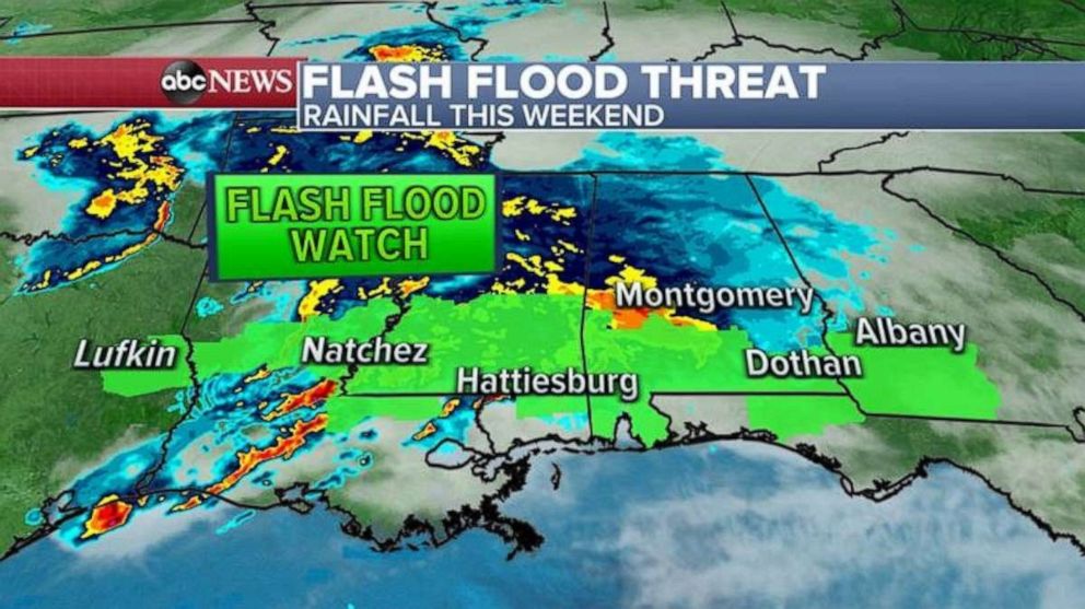 ФОТО: Часы раздаются по наводнениям от восточного Техаса до южной Джорджии. 