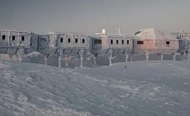 Брошенная база в Антарктике продолжает работу