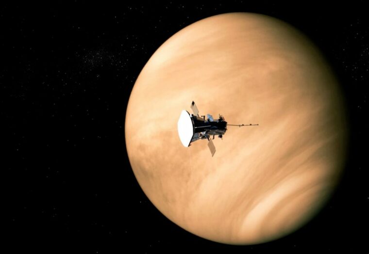 Ученые обнаружили радиоизлучение Венеры - 10 вещей, которые вам нужно знать