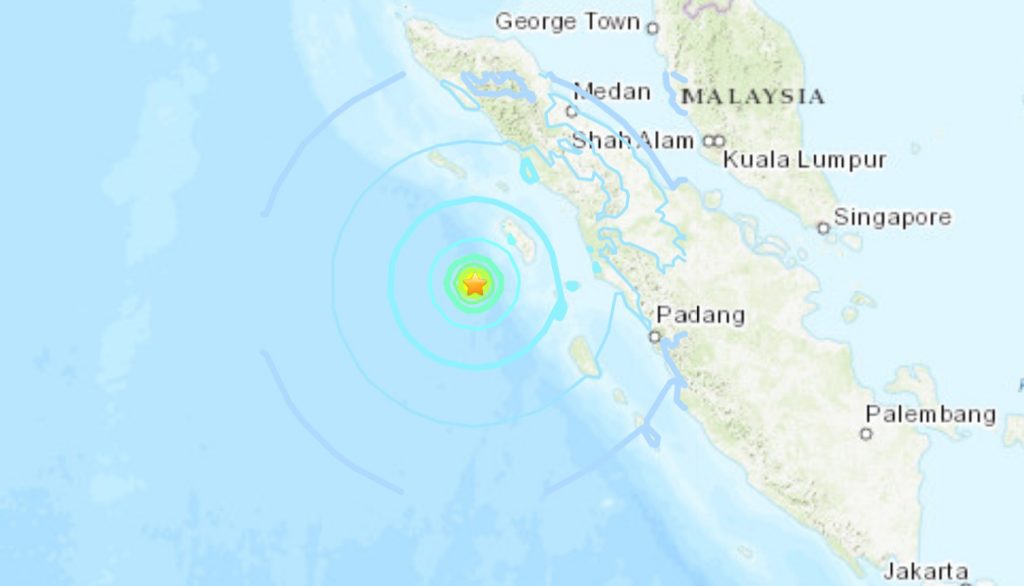 Землетрясение M6.6 Индонезия 14 мая 2021 г., землетрясение M6.6 Индонезия 14 мая 2021 г. карта, землетрясение M6.6 Индонезия 14 мая 2021 г. видео