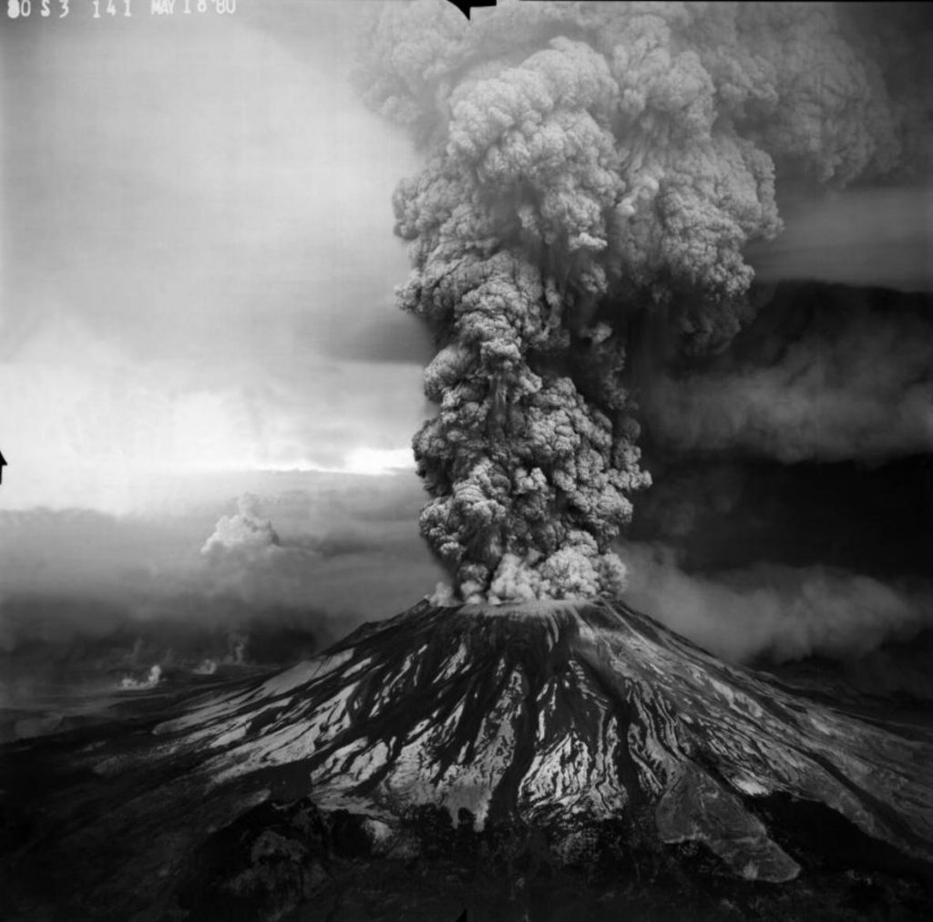Извержение вулкана Сент-Хеленс, гора Сент-Хеленс, годовщина извержения вулкана Сент-Хеленс