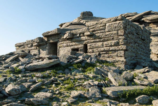 Тайна древних "Домов Дракона" в Греции