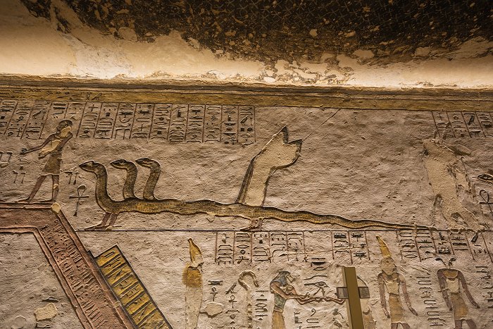 Апофис в гробнице Рамсеса III. 