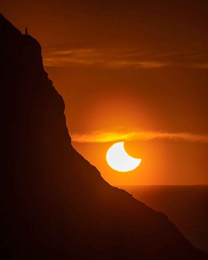солнечное затмение 10 июня 2021 фото, удивительное солнечное затмение 10 июня 2021 фото, частичное солнечное затмение 10 июня 2021 фото, лучшее солнечное затмение 10 июня 2021 фото