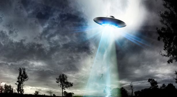 Огромное количество сообщений об НЛО говорит о том, что что-то происходит