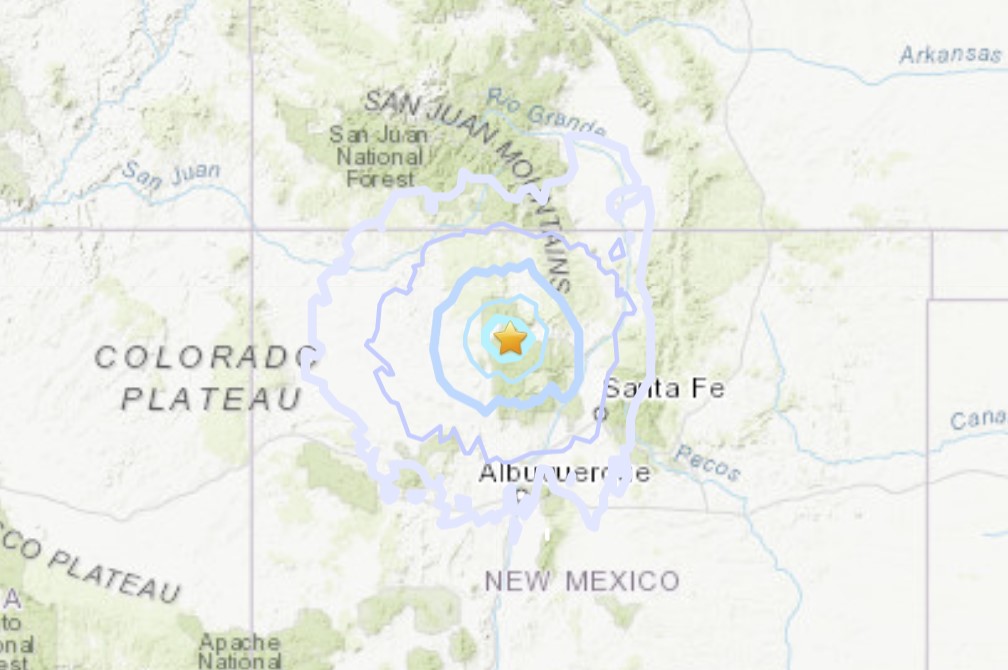 Землетрясение M4.2 произошло возле вулкана Капулин 12 июля 2021 года на севере Нью-Мексико. Карта через USGS