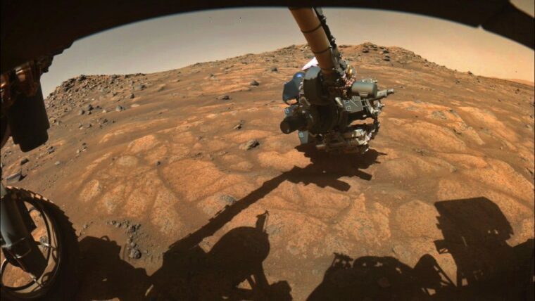 Rover Perseverance начинает искать ключи к разгадке древней жизни на Марсе