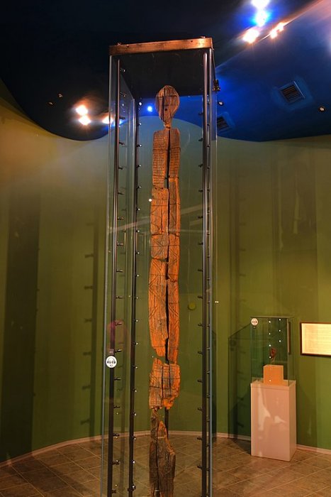 В Ирландии обнаружен редкий деревянный языческий идол возрастом 1600 лет