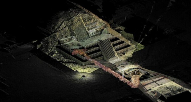Под пирамидой Теотиуакана было обнаружено подношение богам 1800-летней давности