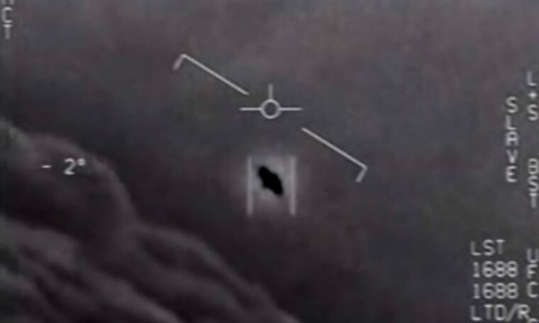Пилот ВМС раскрывает новые подробности о Tic Tac UFO 