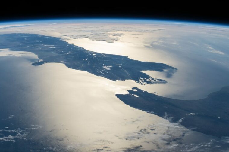 Затонувший континент Зеландия вдвое старше, чем предполагалось изначально