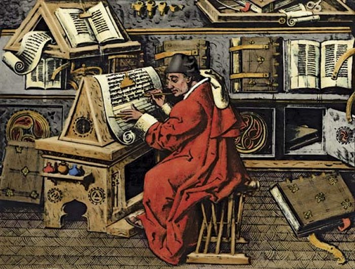 Почему первые печатные книги напугали ученых Европы?