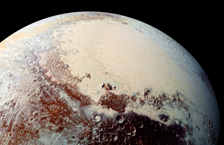 Астрономы сделали захватывающие фотографии "темной стороны" Плутона