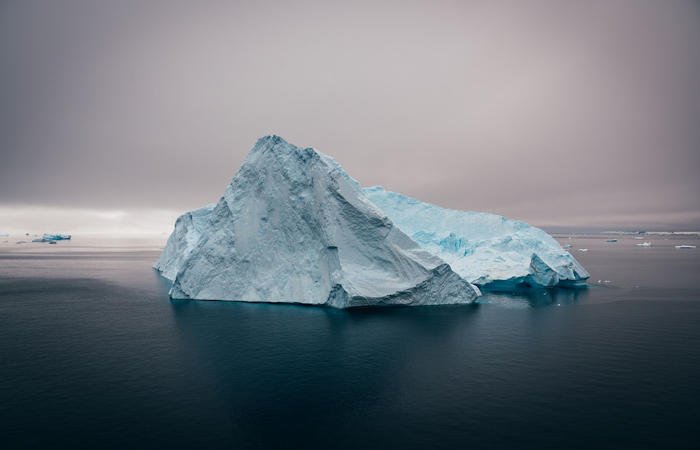 Насколько сильно наши выбросы повлияют на будущую потерю льда в Антарктике?