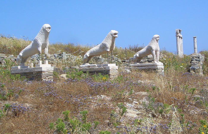 Тайна мраморных львов на священном острове Делос раскрыта?