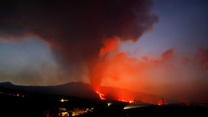 Обновление вулкана Ла-Пальма за 6 ноября: выбросы SO2, землетрясения и вулканические толчки