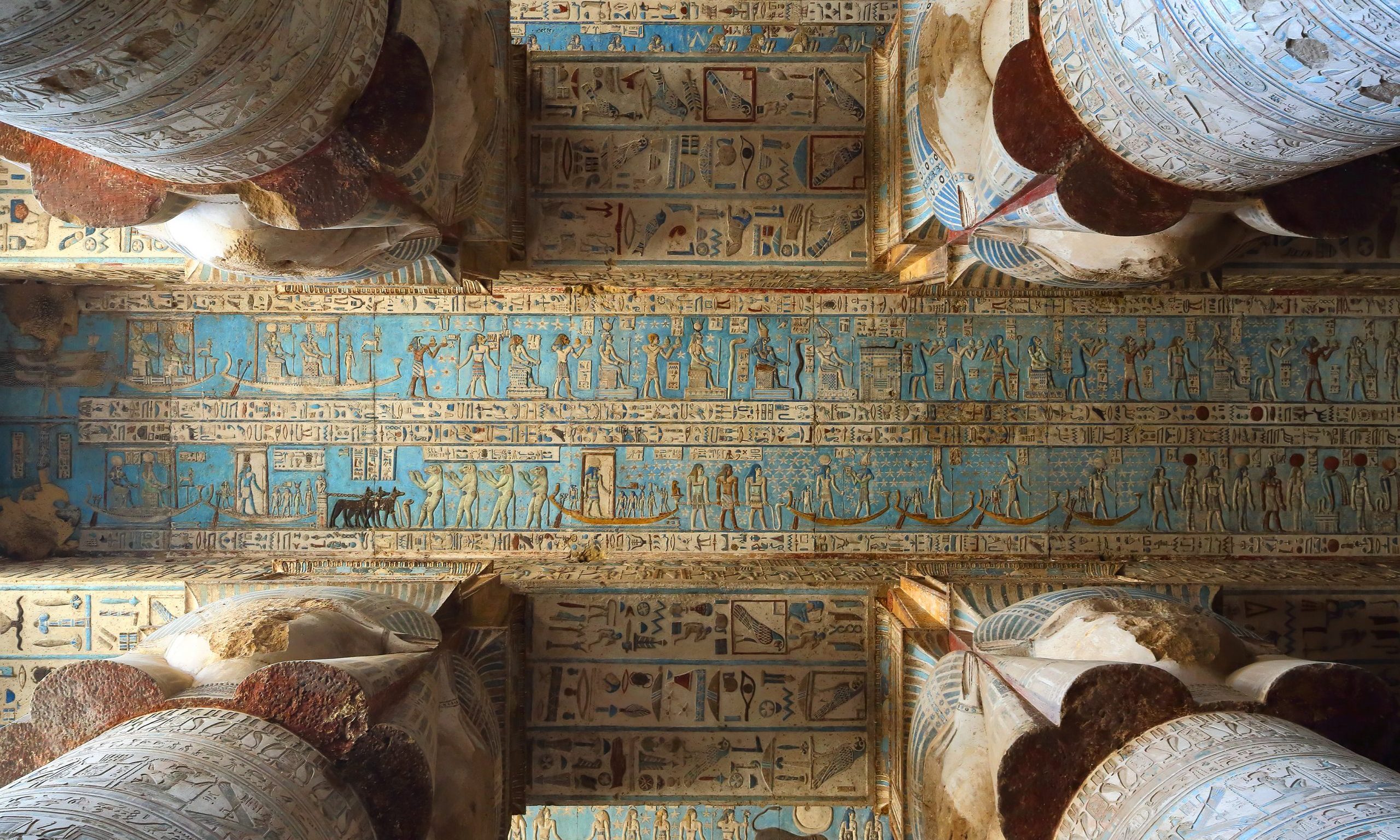 Египтологи обнаружили удивительный древний храм одного из последних правителей