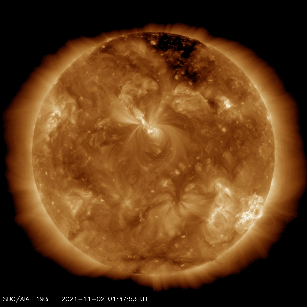 Вспышка на солнце 5 ноября 2023