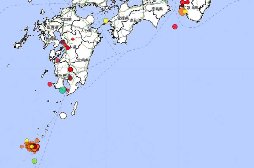 Сильные рои землетрясений движутся вдоль Нанкайского желоба в Японии