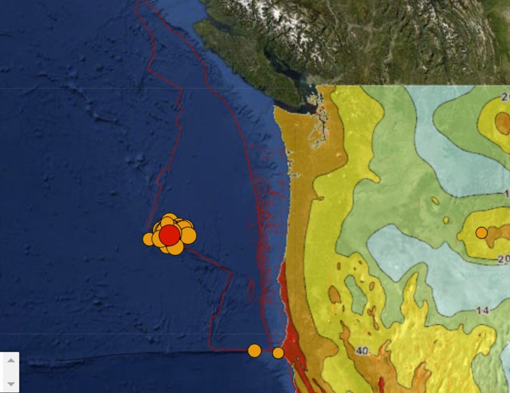 Рой сильных землетрясений у Орегона 7-8 декабря 2021 г.