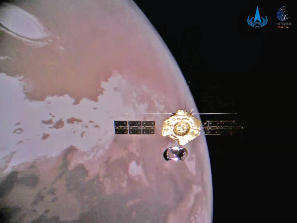 В честь Нового года Китай публикует новые жуткие фотографии Марса с зонда 2 Tianwen 1.