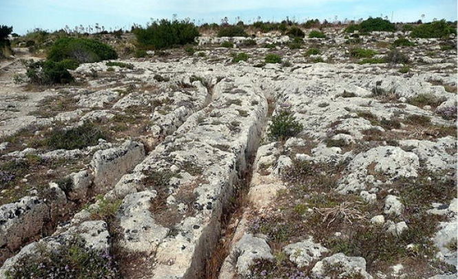 Доисторические дороги на Мальте не поддаются объяснению