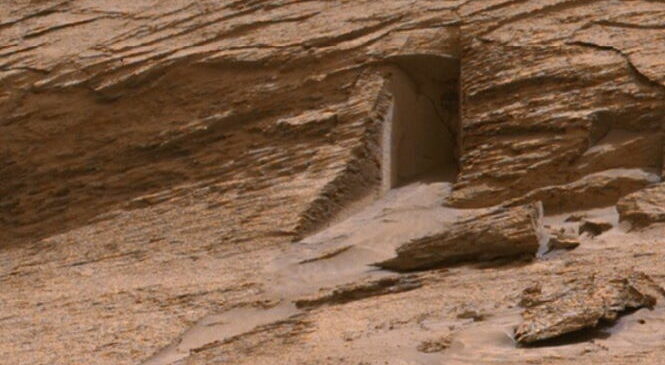 На Марсе уже была найдена инопланетная жизнь, но люди к такой информации еще не готовы, — заявил ученый НАСА