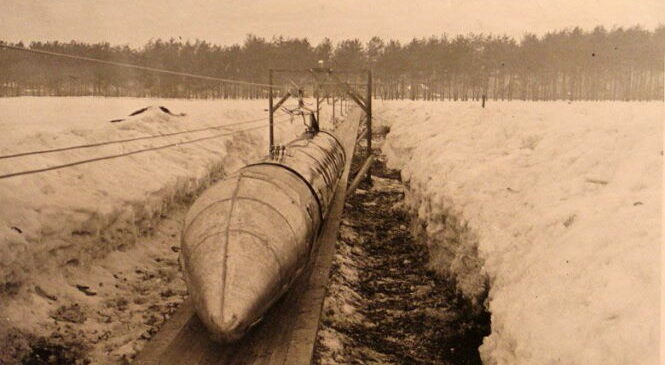Электропоезд «Русские стальные шары» 1932 года мог развивать скорость до 300 км\ч