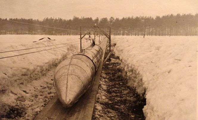 Электропоезд “Русские стальные шары” 1932 года мог развивать скорость до 300 км\ч