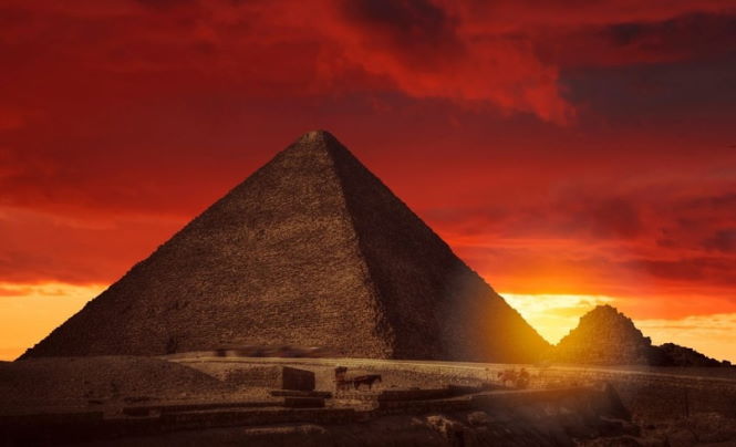 Сканирование пустыни в Египте выявило следы древней пирамиды, погребенной под песком