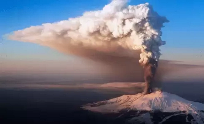 В Исландии готовится извержение. Обещанная пророками вулканическая зима теперь весьма вероятна.