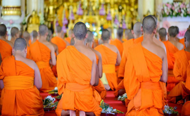 Исследование буддийских монахов показывает, что безбрачие может иметь удивительные эволюционные преимущества