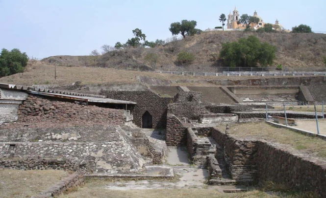 Километровые коридоры пирамиды в Чолуле: была ли фальсификация истории