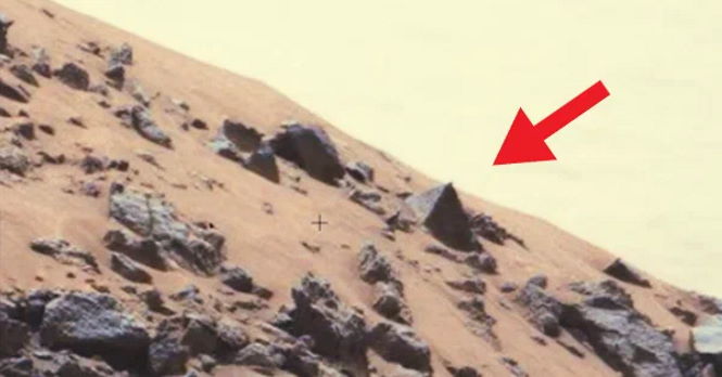 Марсоход НАСА Curiosity обнаружил пирамиду на Марсе: это свидетельство первой цивилизации?