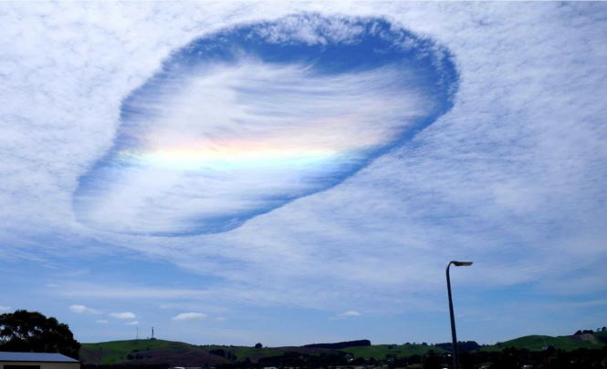 День, когда в небе над Австралией появилась таинственная "дыра"