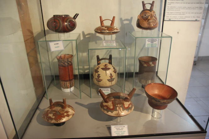 Необычные экспонаты маленького музея в Паракасе