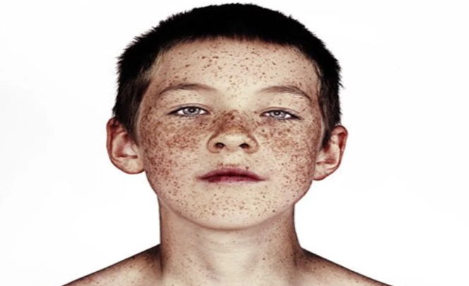 Что рассказал мальчик Сипей, который якобы прибыл из 2056 года и "со слезами на глазах умолял людей одуматься"?