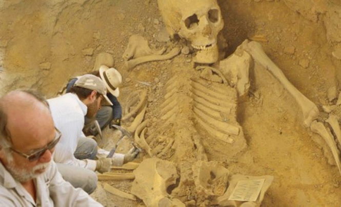 Археологи обнаружили останки трехметровых людей, которые жили 25 тысяч лет назад