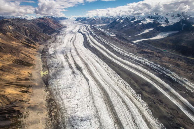 Фотоаппарат альпиниста найден на леднике спустя 85 лет